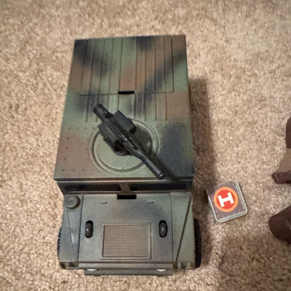 1997 Galoob Toys MicroMachines Military Battle Zone Humvee Patrol Truck
